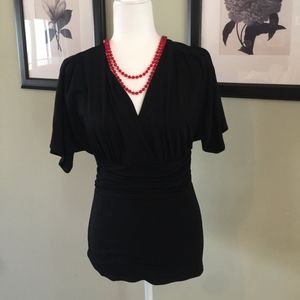 White House/Black Market Top-Meduim